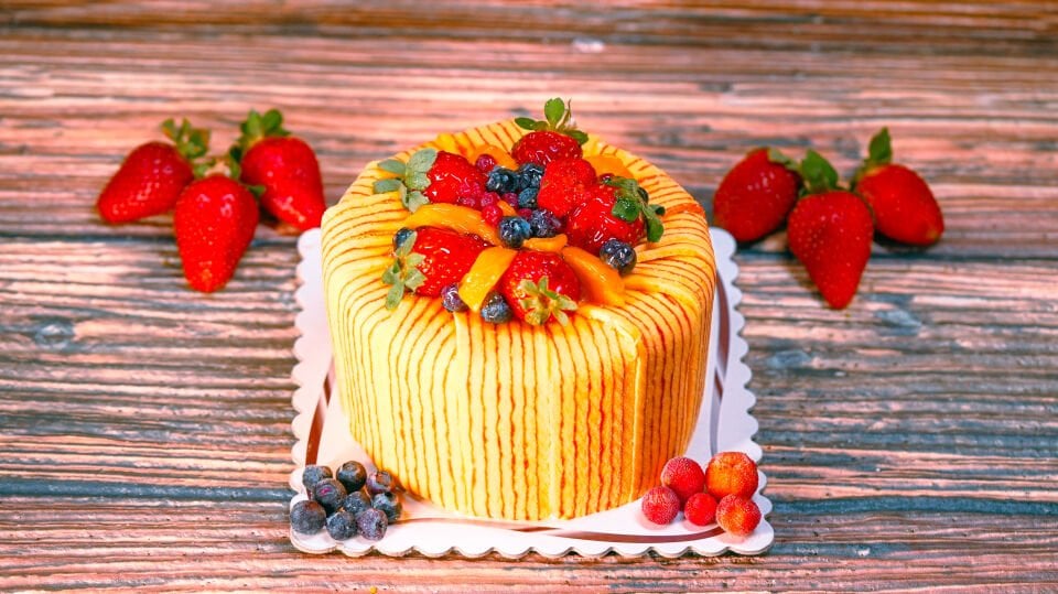 First Klas Beyaz Meyveli Yaş Pasta