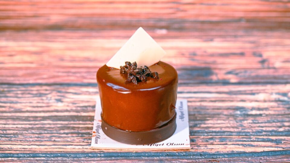 Çikolatalı Yaş Pasta