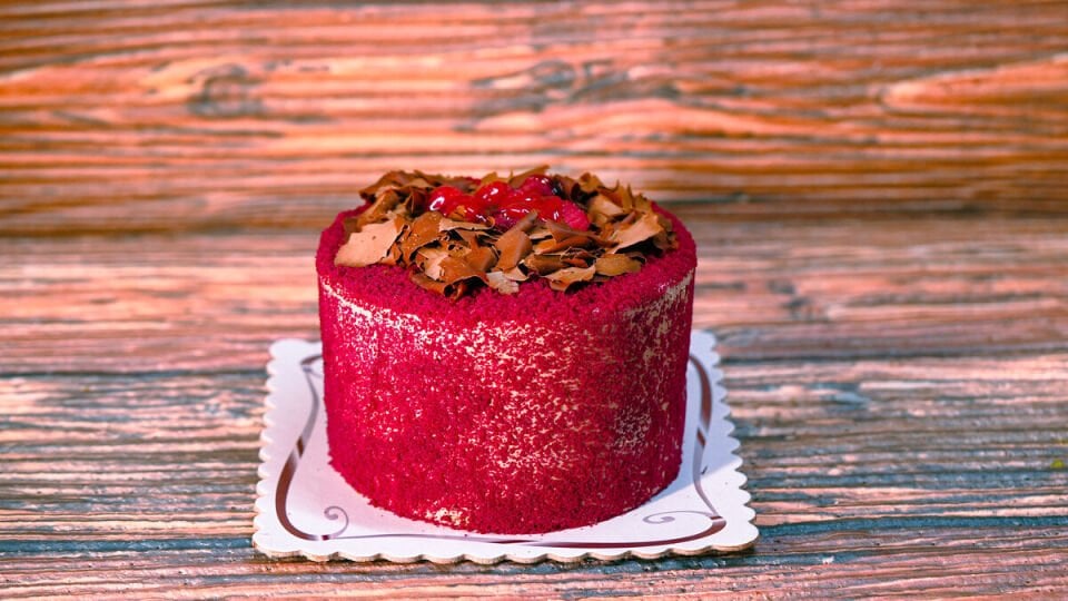 Çikolata Frambuazlı Yaş Pasta