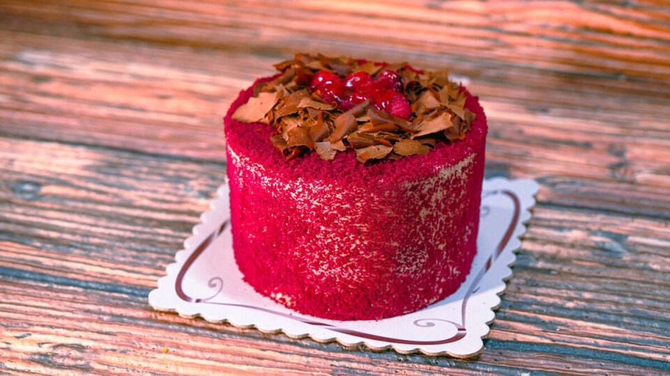 Çikolata Frambuazlı Yaş Pasta