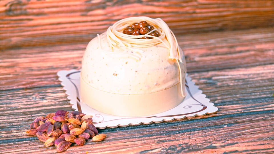 Çikolata Fıstıklı Yaş Pasta