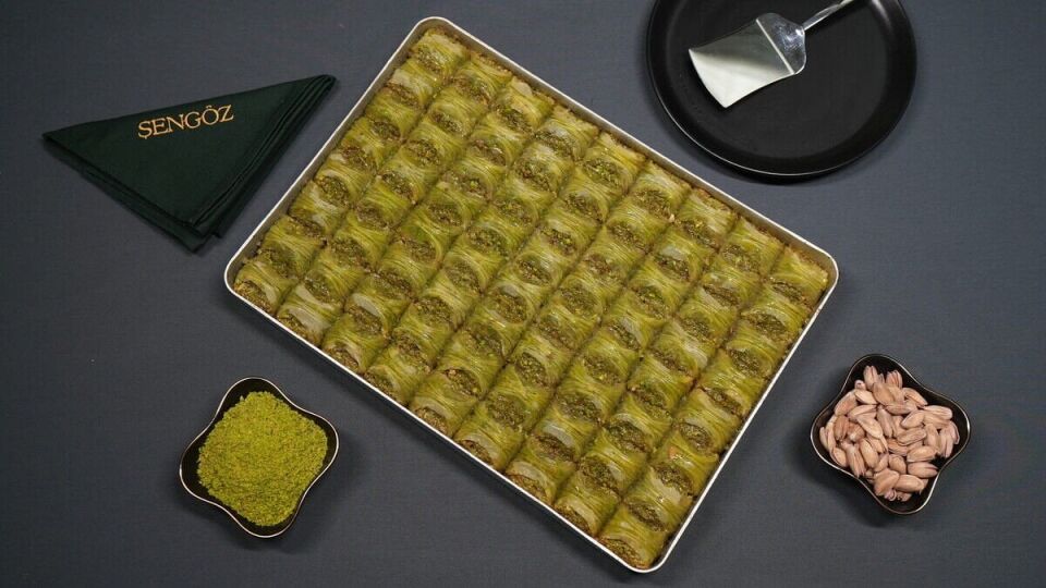 Fıstıklı Karışık Büyük Kutu