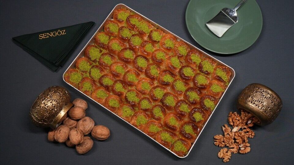 Fıstıklı - Cevizli Karışık Büyük Kutu