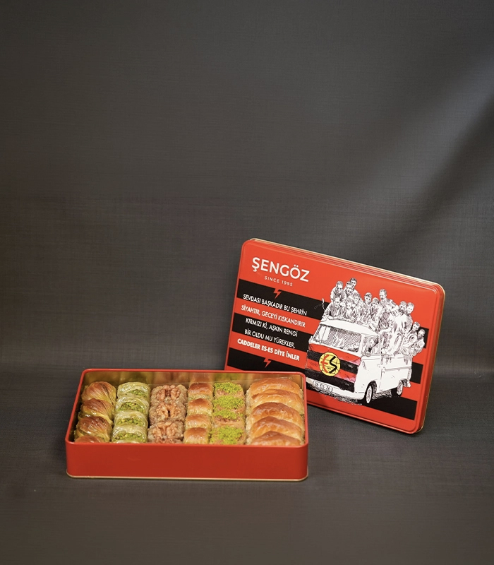 fistikli-cevizli-karisik-buyuk-kutu Cevizli Karışık Büyük Kutu - Görsel 1